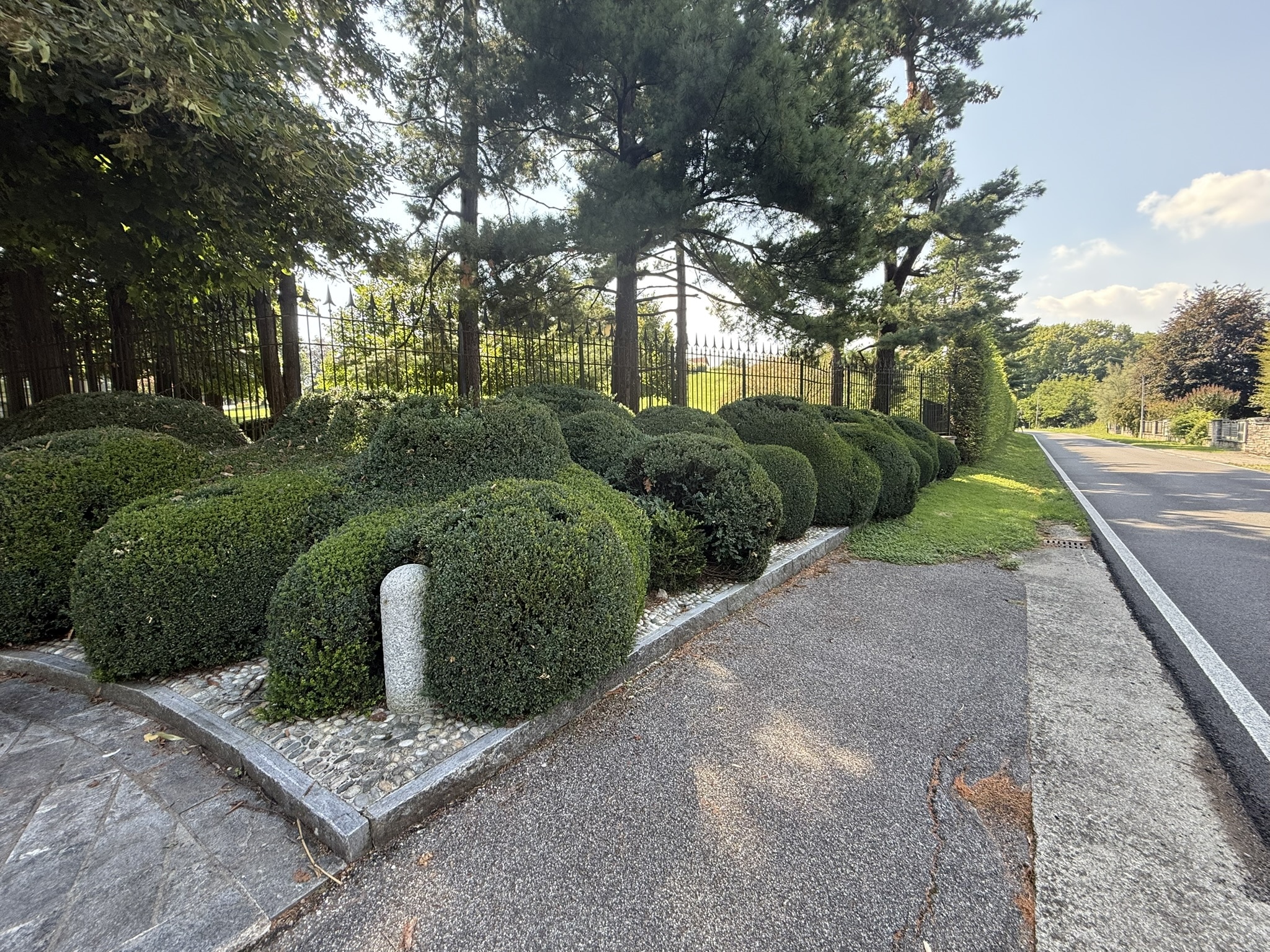 giardino naturalistico realizzato da Grechi Giardini